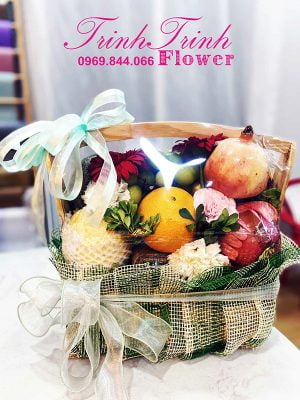 Giỏ trái cây, giỏ hoa quả, giỏ hoa trái cây chúc mừng của shop hoa tươi Tân An, Long An - Hoa tươi Trinh Trinh GHQ-001