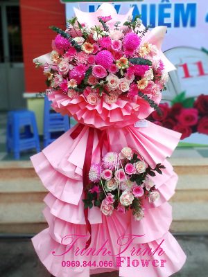 Lẵng hoa chúc mừng, kệ hoa chúc mừng của shop hoa tươi Trinh Trinh - shop hoa tươi Tân An, Long An LHT-004