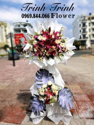 Lẵng hoa tang, lẵng hoa chia buồn, lẵng hoa viếng đám ma của shop hoa tươi Trinh Trinh - Shop hoa tươi ở Tân An, Long An LHT-024