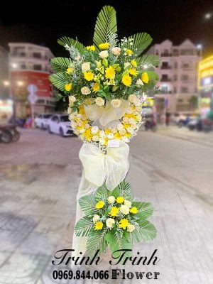Lẵng hoa tang, lẵng hoa chia buồn, lẵng hoa viếng đám ma của shop hoa tươi Trinh Trinh - Shop hoa tươi ở Tân An, Long An LHT-027