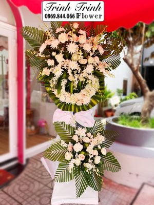 Lẵng hoa tang, lẵng hoa chia buồn của shop hoa tươi Tân An, Long An - Shop hoa tươi Trinh Trinh LHT-042