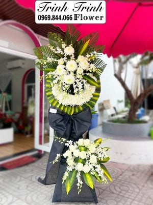 Lẵng hoa tang, lẵng hoa chia buồn của shop hoa tươi Tân An, Long An - Shop hoa tươi Trinh Trinh LHT-057