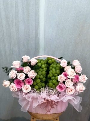 Giỏ trái cây, giỏ hoa quả, giỏ trái cây và hoa của shop hoa tươi Tân An, Long An - Trinh Trinh Flowers GTC-019
