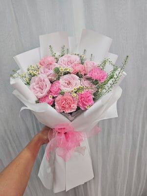 Bó hoa tươi, bó hoa tông màu hồng , bó hoa chúc mừng của shop hoa tươi Tân An, Long An | tỉnh Tây Ninh BHT-106