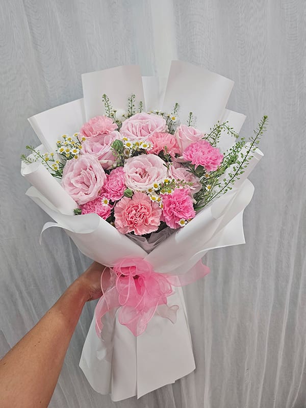 Bó Hoa Bht-106 10 Bó Hoa Tươi, Bó Hoa Tông Màu Hồng , Bó Hoa Chúc Mừng Của Shop Hoa Tươi Tân An, Long An | Tỉnh Tây Ninh Bht-106