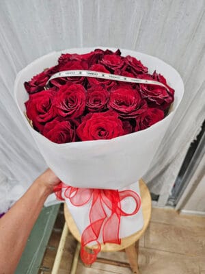 Bó hoa hồng đỏ kiểu tròn, bó hoa sinh nhật, bó hoa tặng nữ, bó hoa chúc mừng của shop hoa tươi Tân An, Long An | tỉnh Tây Ninh BHT-115