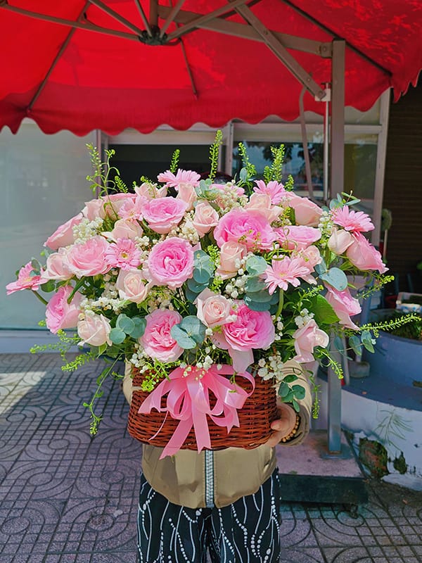 Giỏ Hoa Đẹp, Giỏ Hoa Khai Trương, Giỏ Hoa Chúc Mừng, Giỏ Hoa Sinh Nhật Của Shop Hoa Tươi Tiệm Hoa Tươi Tân An, Long An | Tây Ninh Gcm-103