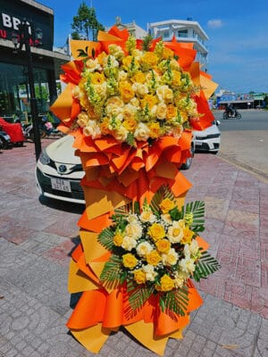 Lẵng hoa đẹp, lẵng hoa chúc mừng, lẵng hoa khai trương, kệ hoa khai trương của shop hoa tươi Tân An - Long An | Tây Ninh LCM 106