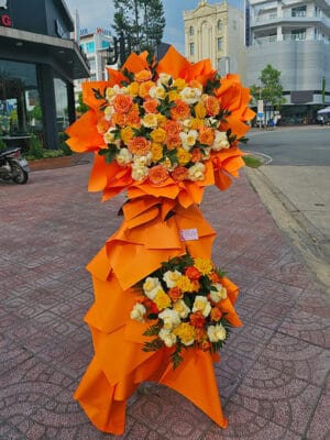 Lẵng hoa đẹp, lẵng hoa chúc mừng, lẵng hoa khai trương, kệ hoa khai trương của shop hoa tươi Tân An - Long An | Tây Ninh LCM 118