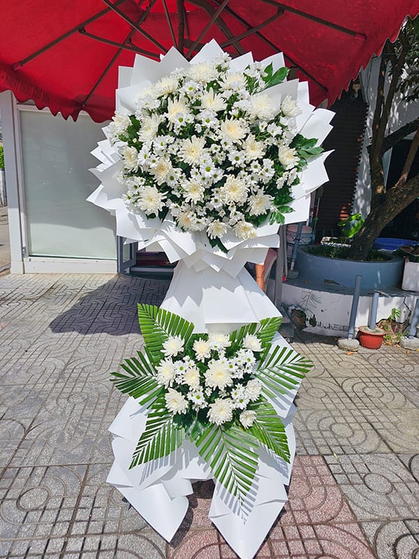 Lẵng Hoa Tang, Lẵng Hoa Viếng Đám Ma, Lẵng Hoa Chia Buồn Của Shop Hoa Tươi Tân An - Long An | Tỉnh Tây Ninh Lht-102