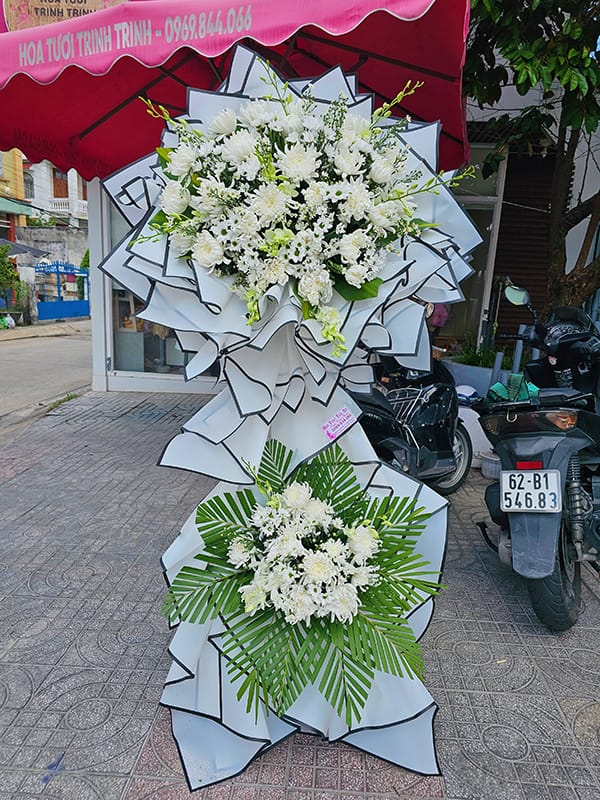 Lẵng Hoa Tang Lht-110 13 Lẵng Hoa Tang, Lẵng Hoa Viếng Đám Ma, Lẵng Hoa Chia Buồn Của Shop Hoa Tươi Tân An - Long An | Tỉnh Tây Ninh Lht-110