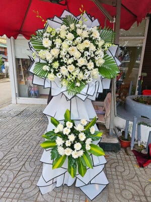 Lẵng hoa tang, lẵng hoa viếng đám ma, lẵng hoa chia buồn của shop hoa tươi Tân An - Long An | tỉnh Tây Ninh LHT-113