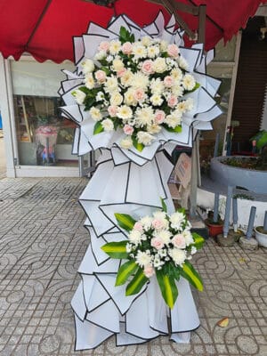 Lẵng hoa tang, lẵng hoa viếng đám ma, lẵng hoa chia buồn của shop hoa tươi Tân An - Long An | tỉnh Tây Ninh LHT-115